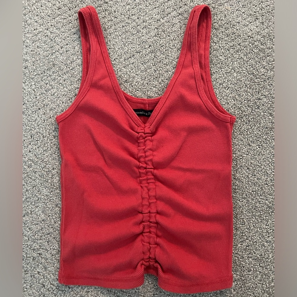 ABERCROMBIE & FITCH ruched tank